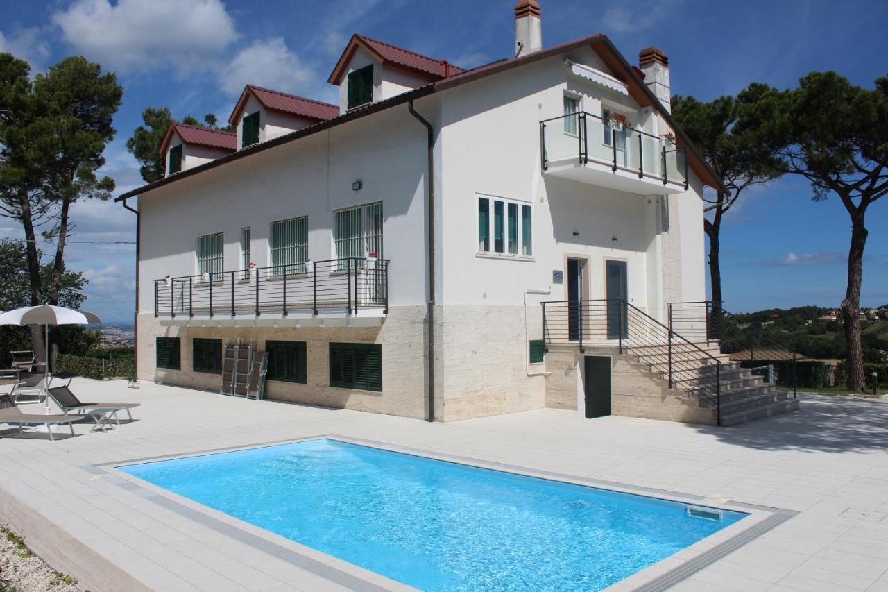 Villa De Ruschi Montacuto Exterior foto